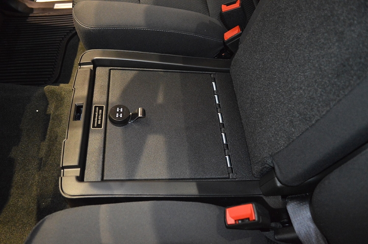 Console Vault Chevrolet Silverado 2500/3500 Under Seat Console: 2015